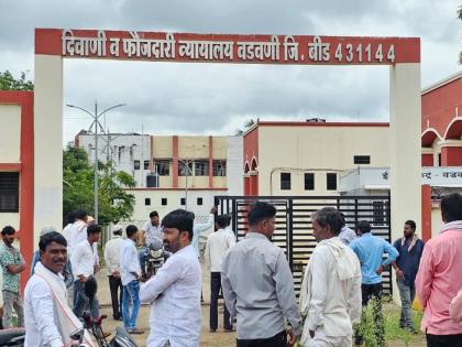 सरकारी वकिलाने घेतला गळफास!