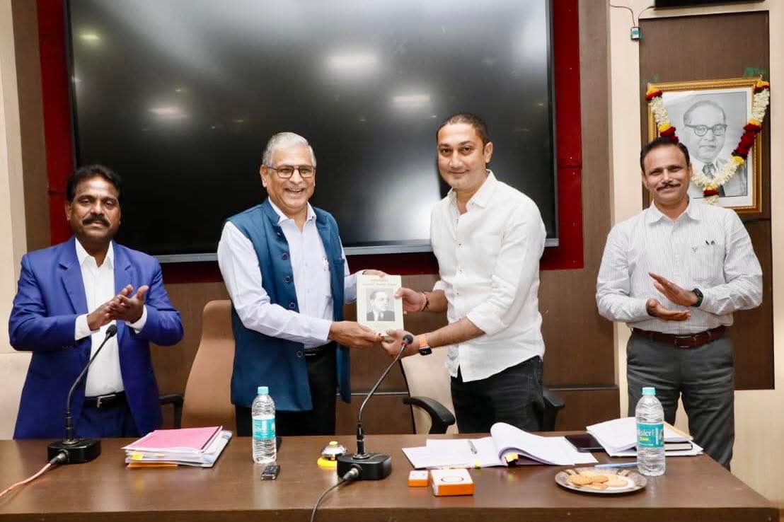 आ संदीप क्षीरसागर सिनेट मेम्बर!