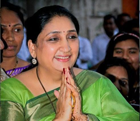 सुनेत्रा पवार बीडच्या पालकमंत्री!