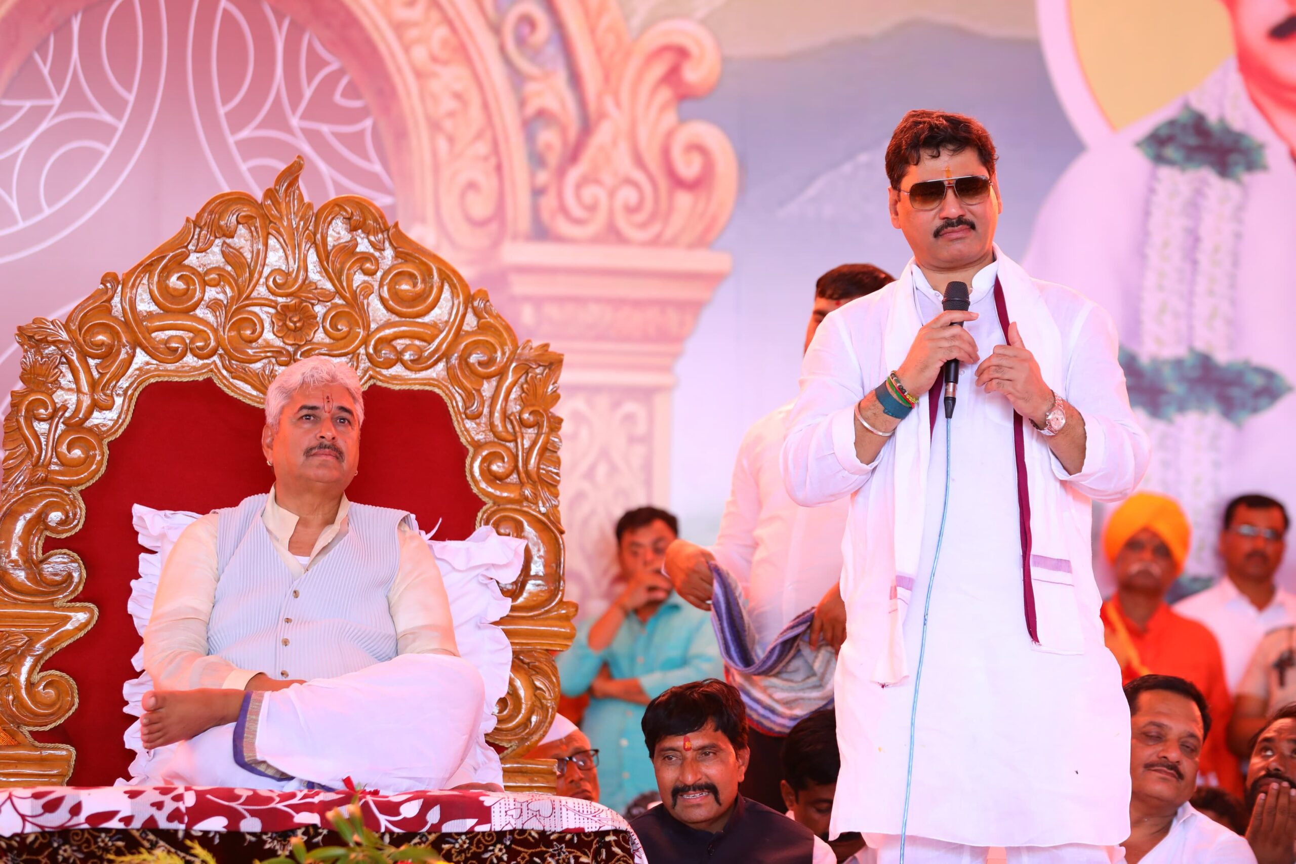 नियती सगळ्यांचा हिशोब करते -धनंजय मुंडे!